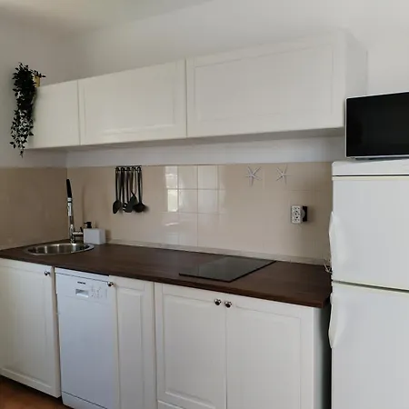 Pag Sea Mare Apartament